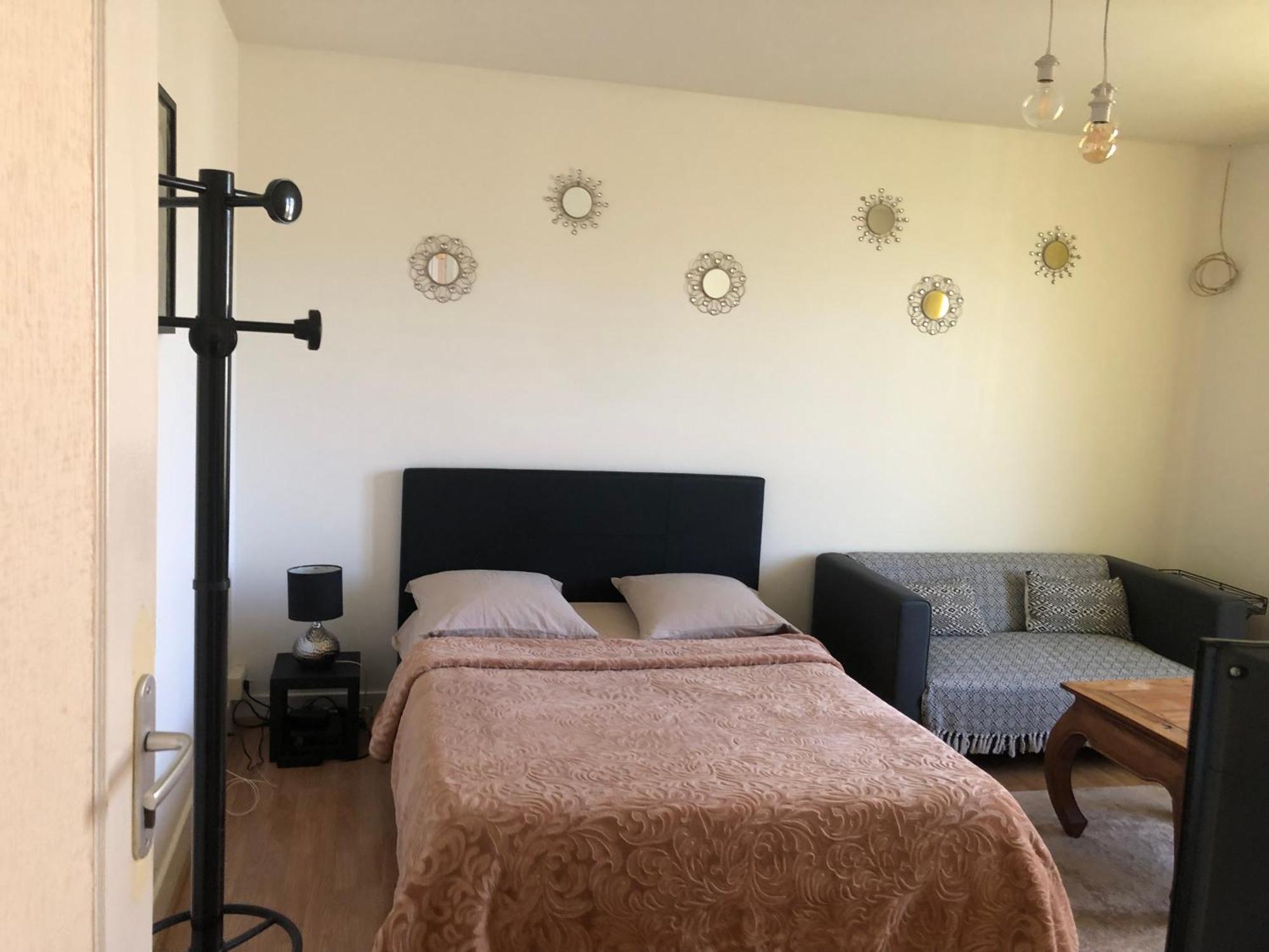 Appartement Entier 2 Chambres Beauvais Bagian luar foto