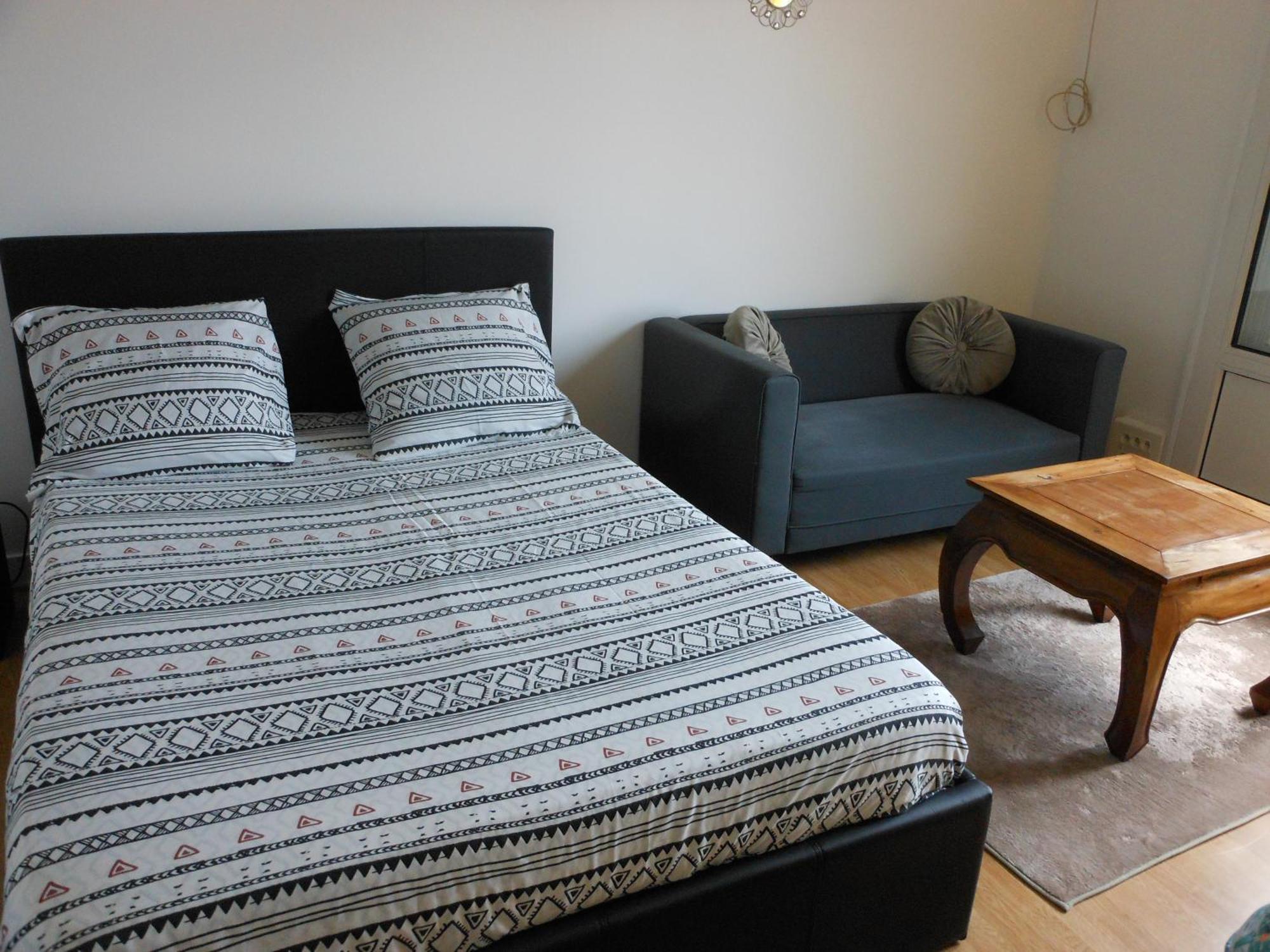 Appartement Entier 2 Chambres Beauvais Bagian luar foto