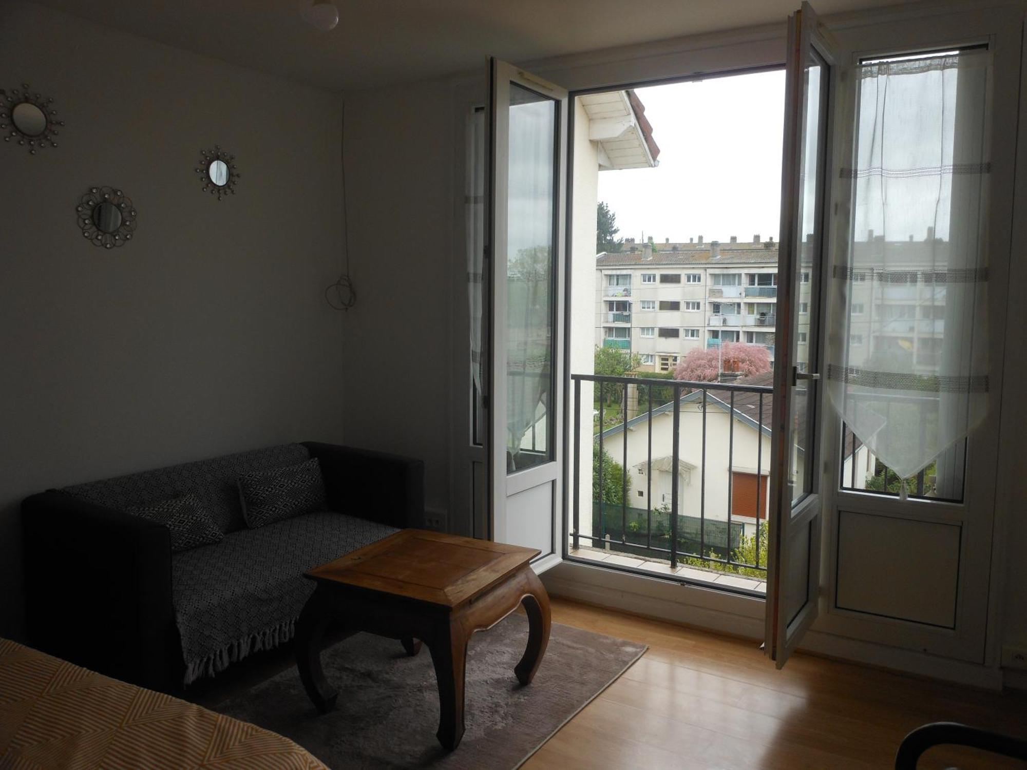 Appartement Entier 2 Chambres Beauvais Bagian luar foto