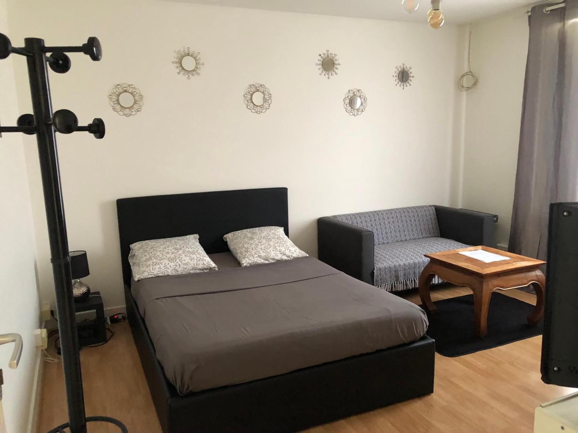 Appartement Entier 2 Chambres Beauvais Bagian luar foto