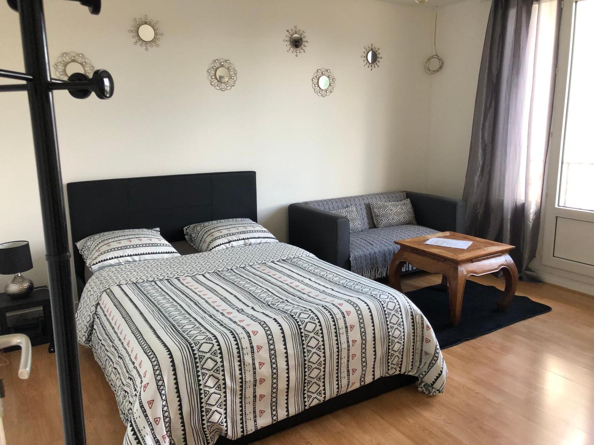 Appartement Entier 2 Chambres Beauvais Bagian luar foto